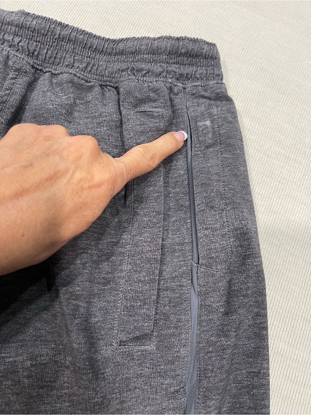 Lululemon Pace Breaker Shorts Mens Size Medium - Picture 9 of 11